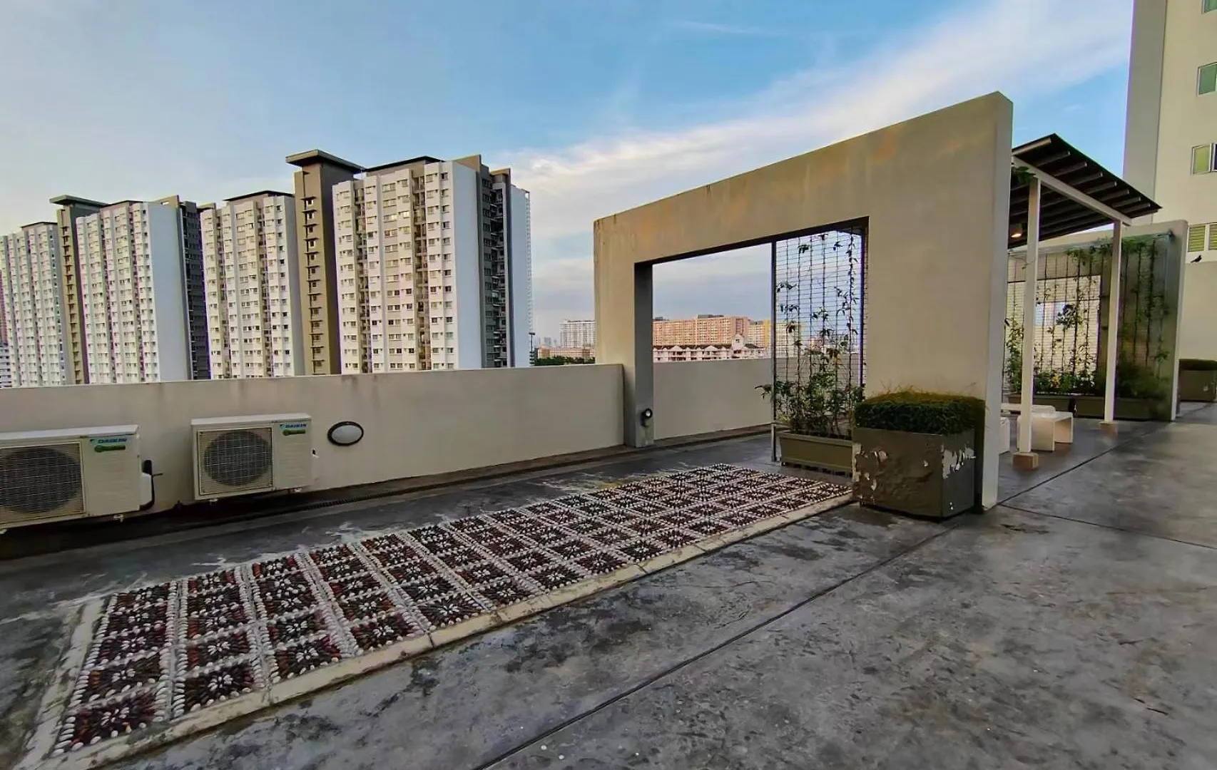 Lavender Sea View Suite - Balcony Suite 舒适海景公寓 Jelutong