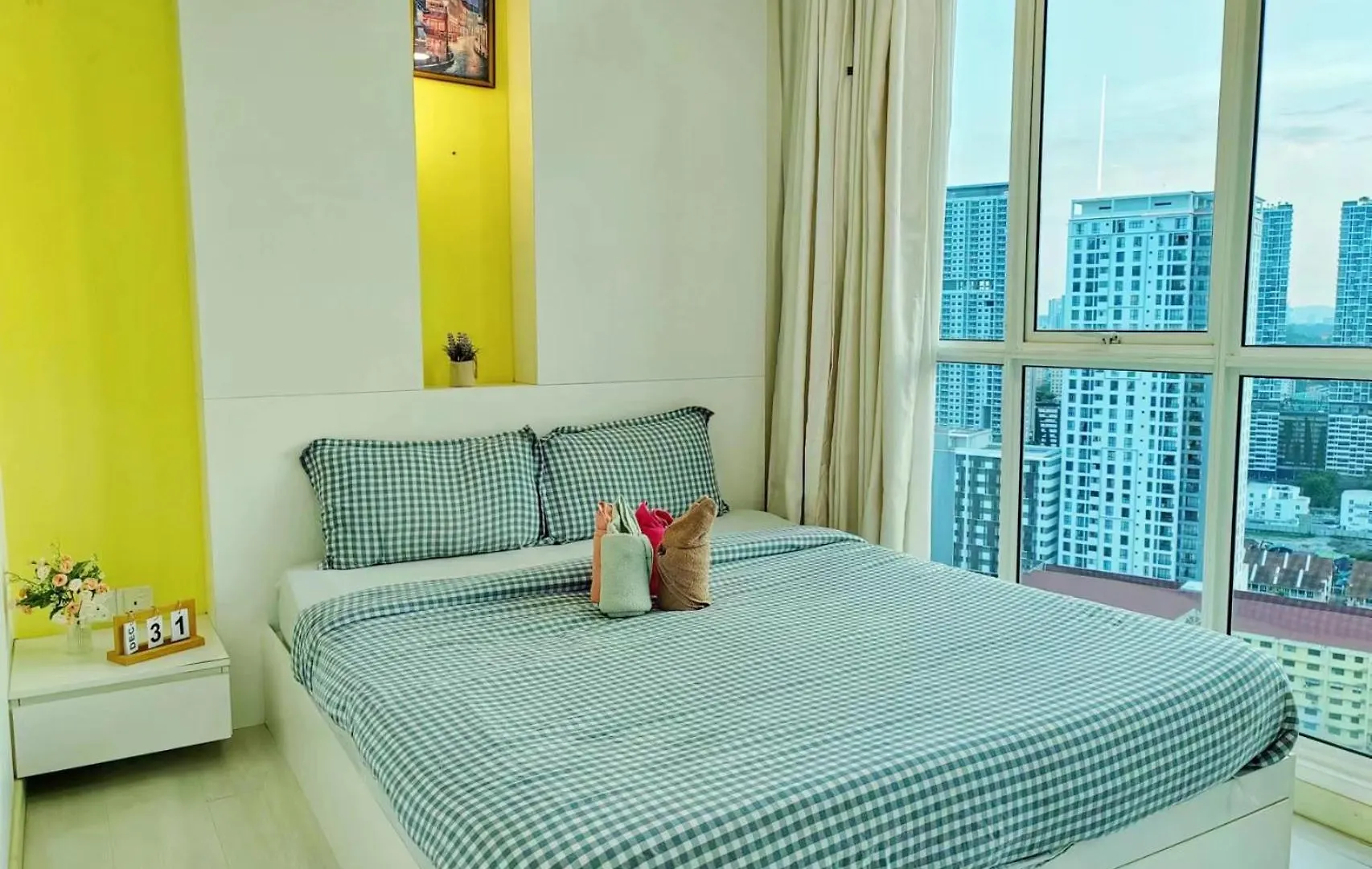 Lavender Sea View Suite - Balcony Suite 舒适海景公寓 Jelutong 0*,  Malaysia